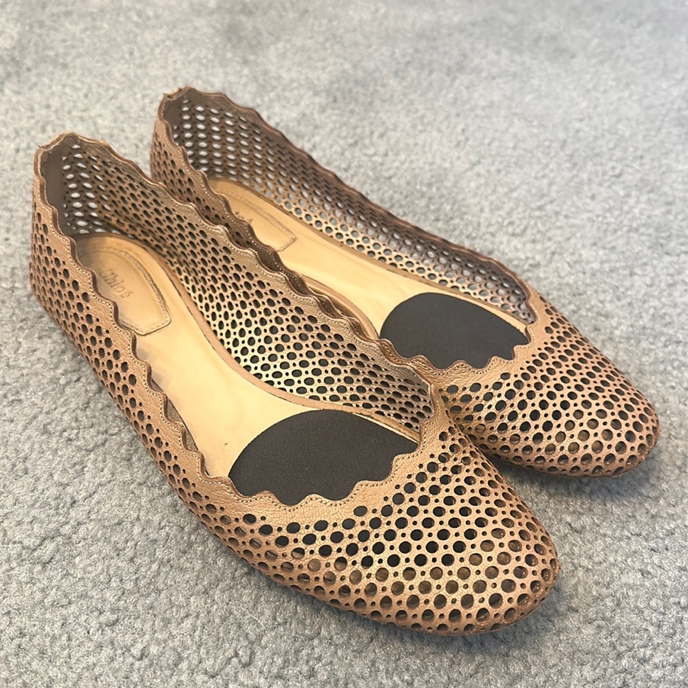 Chloé Leather Scalloped Lasercut Accents Flats